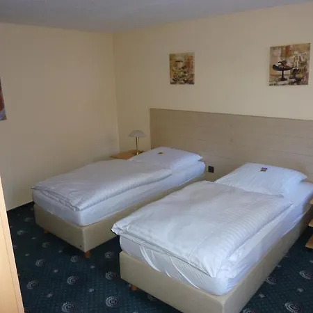 Adac-Hotel-Garni Am Niederntor 3*